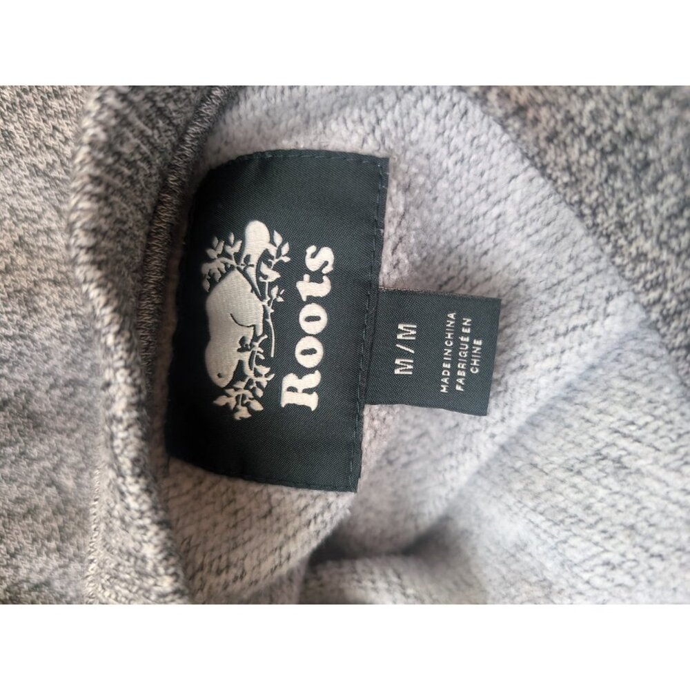 Roots Beaver Logo Grey Crew Sweater/Sweatshirt, Size M - Picture 8 of 8